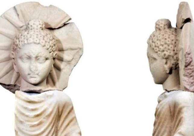 Figurka Buddy z Berenike