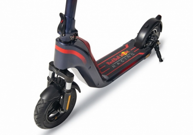 hulajnoga Red Bull Racing