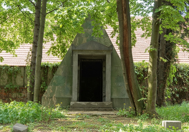 piramida plawniowice